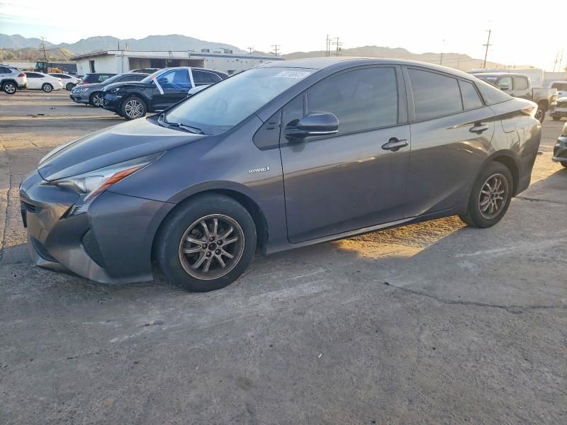 2016 Toyota Prius