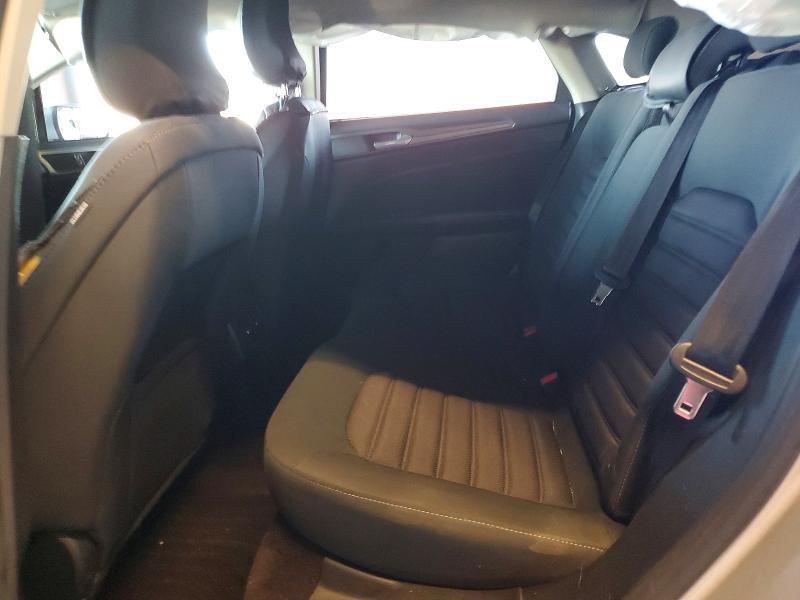 2017 Ford Fusion se Hybrid