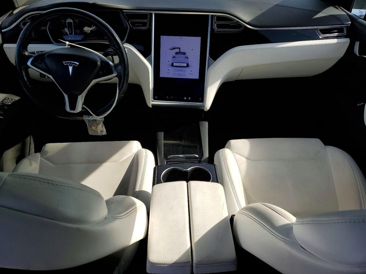 2017 Tesla Model x