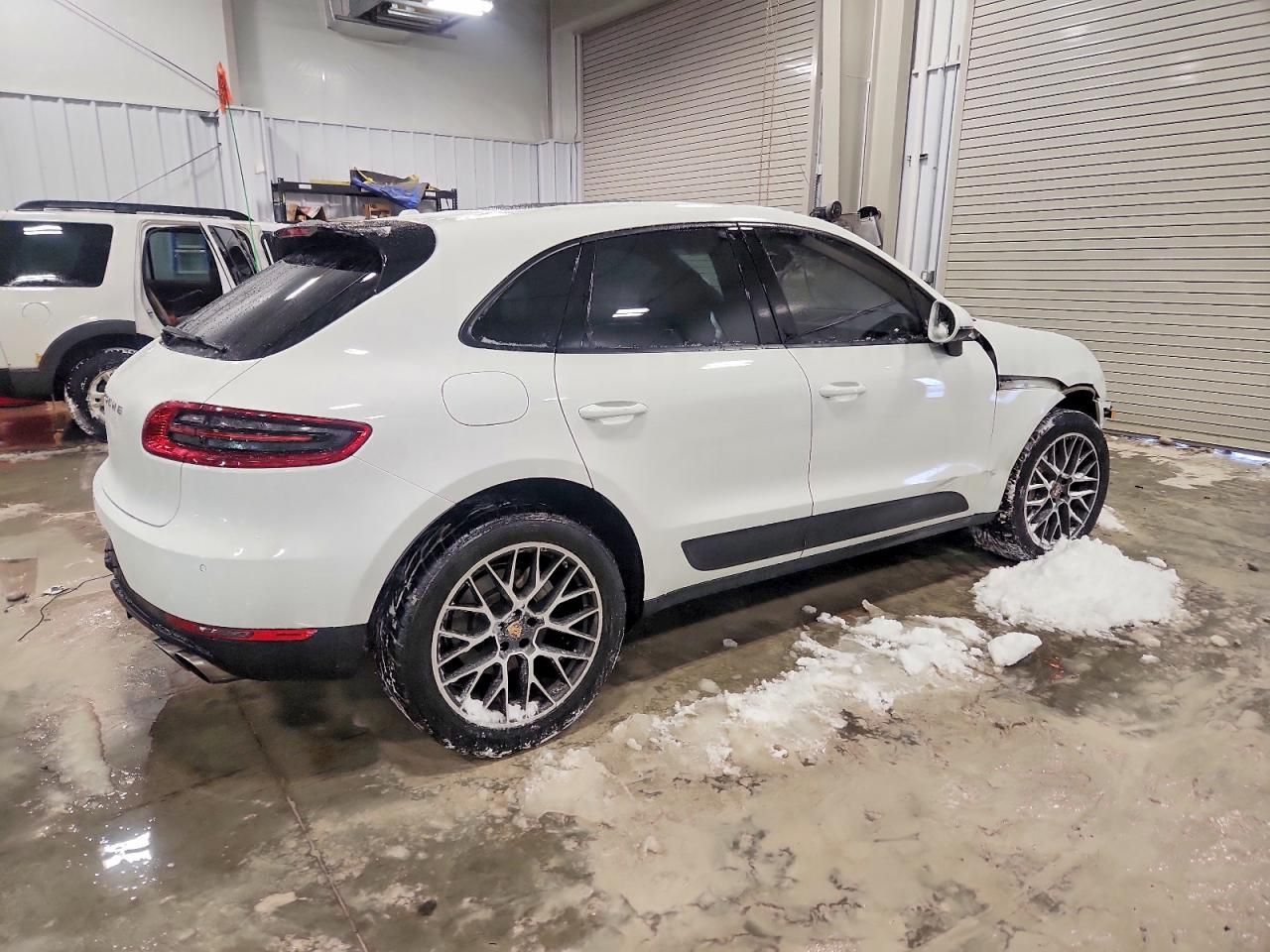 2015 Porsche Macan s