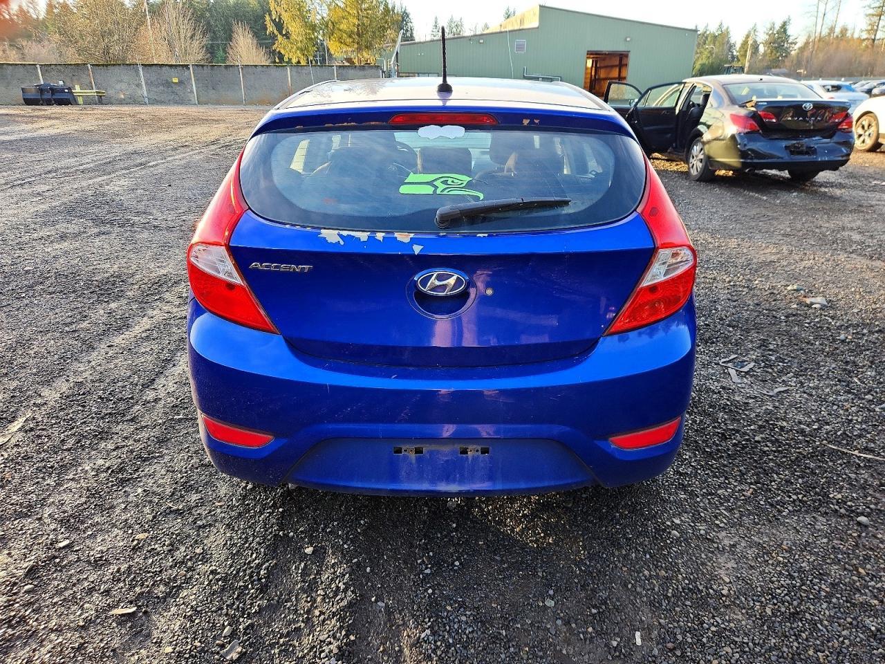 2012 Hyundai Accent gls