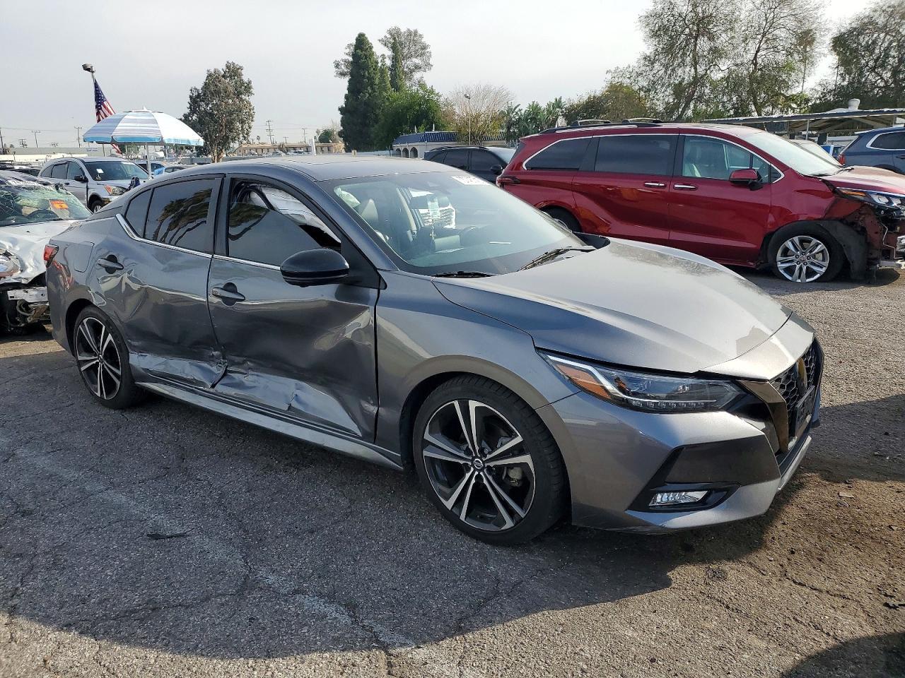 2022 Nissan Sentra sr