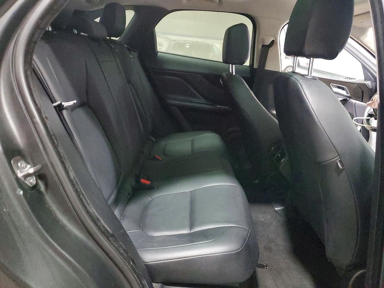 2017 Jaguar F-pace Premium