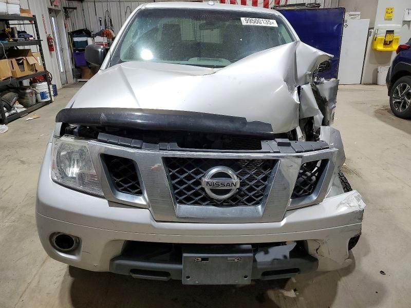 2013 Nissan Frontier s