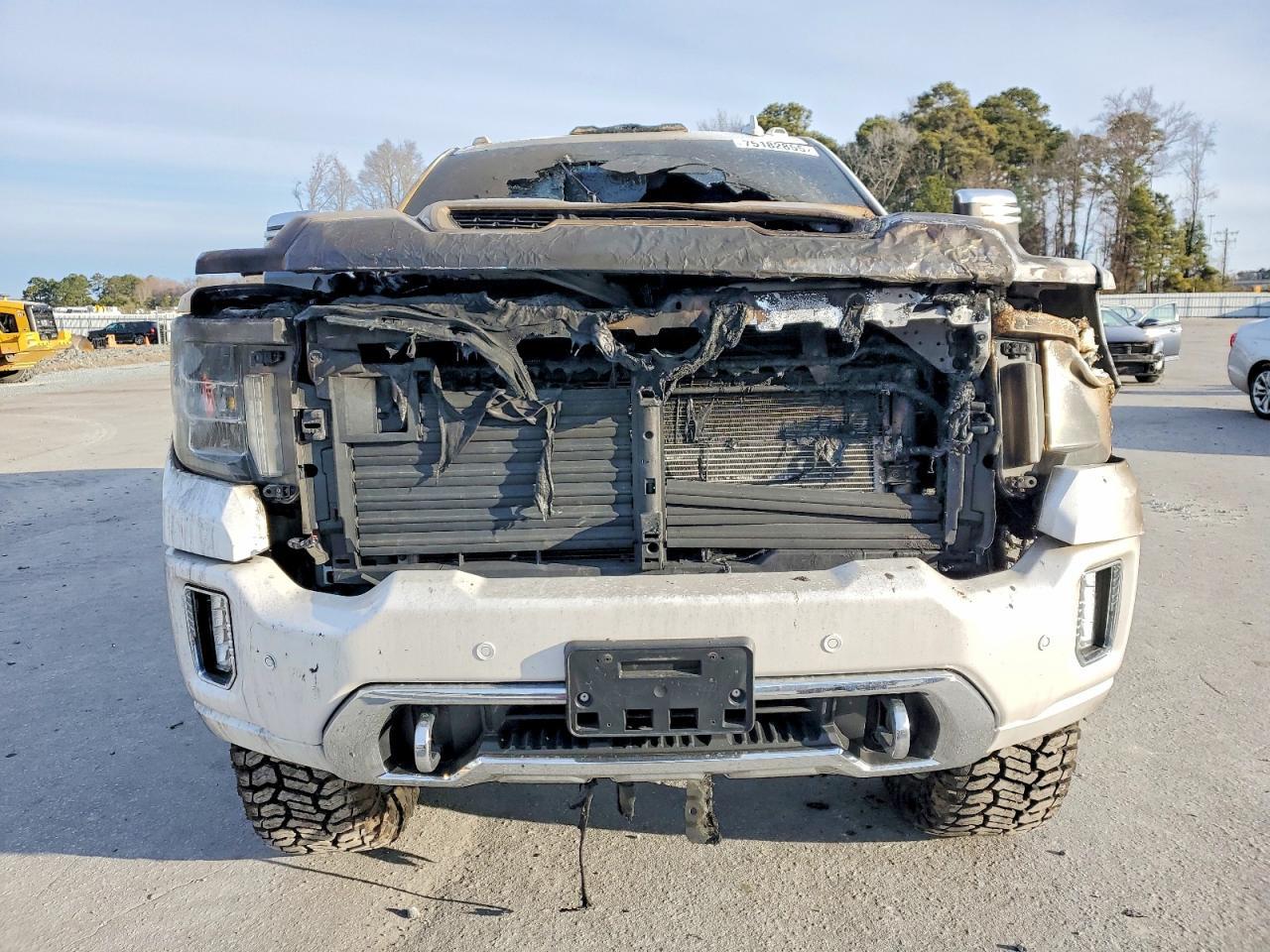 2020 GMC Sierra K2500 Denali