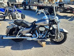 Harley-Davidson Vehiculos salvage en venta: 2016 Harley-Davidson Flhr Road King