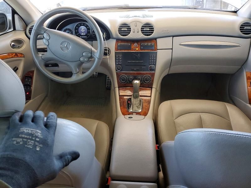 2005 Mercedes-Benz Clk 320