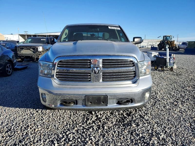 2014 Dodge Ram 1500 slt