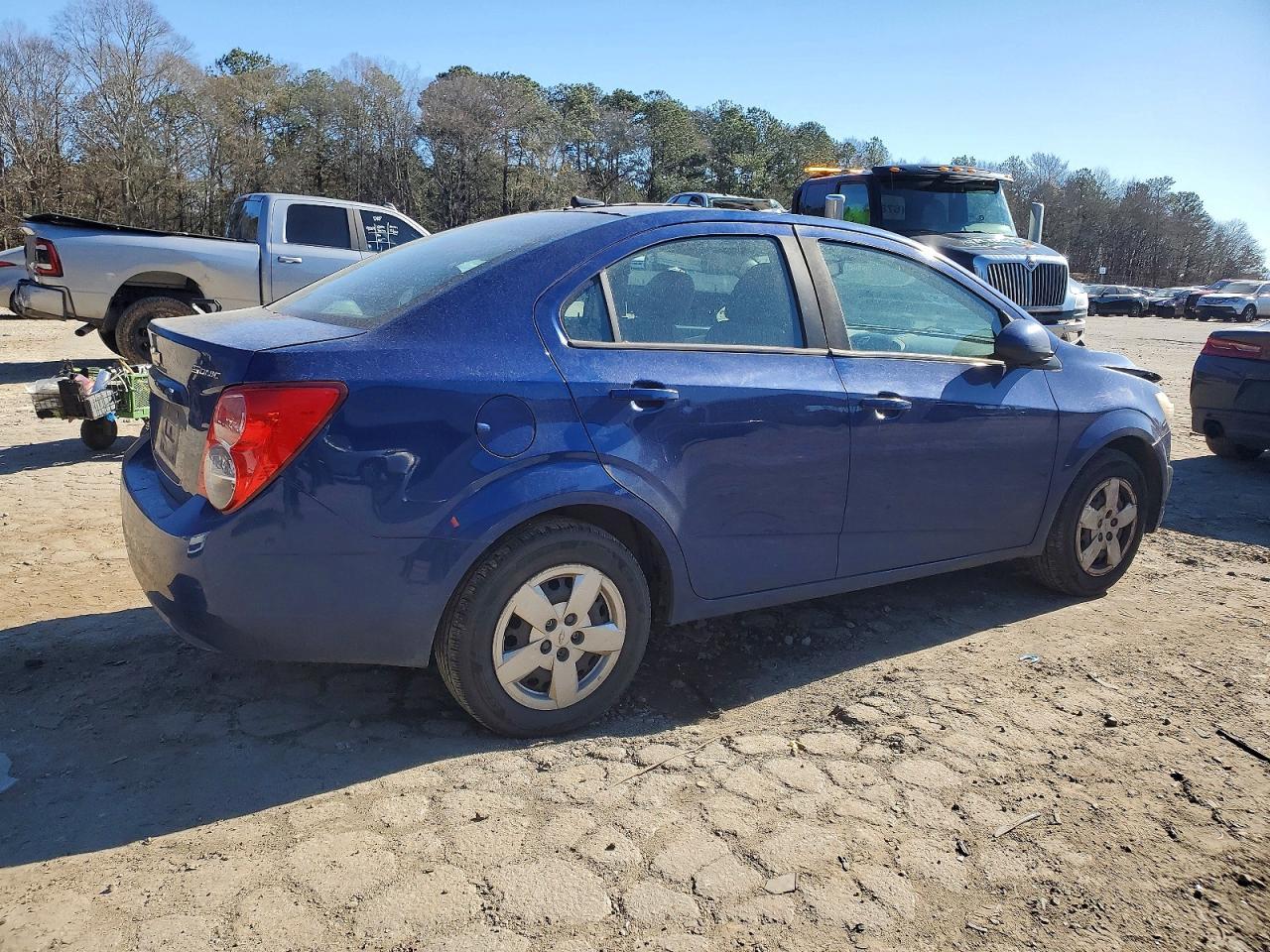 2014 Chevrolet Sonic ls