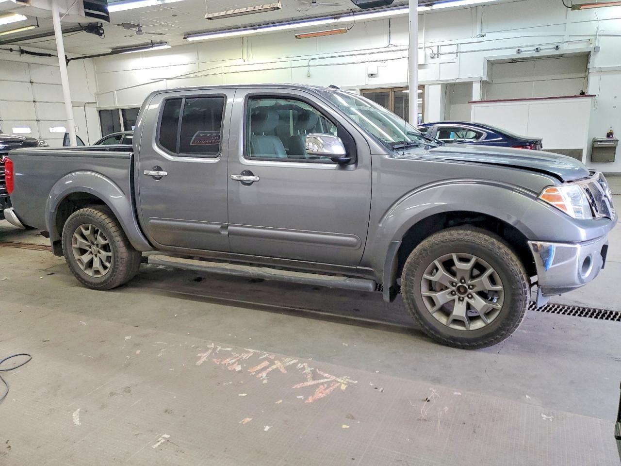 2019 Niss Frontier