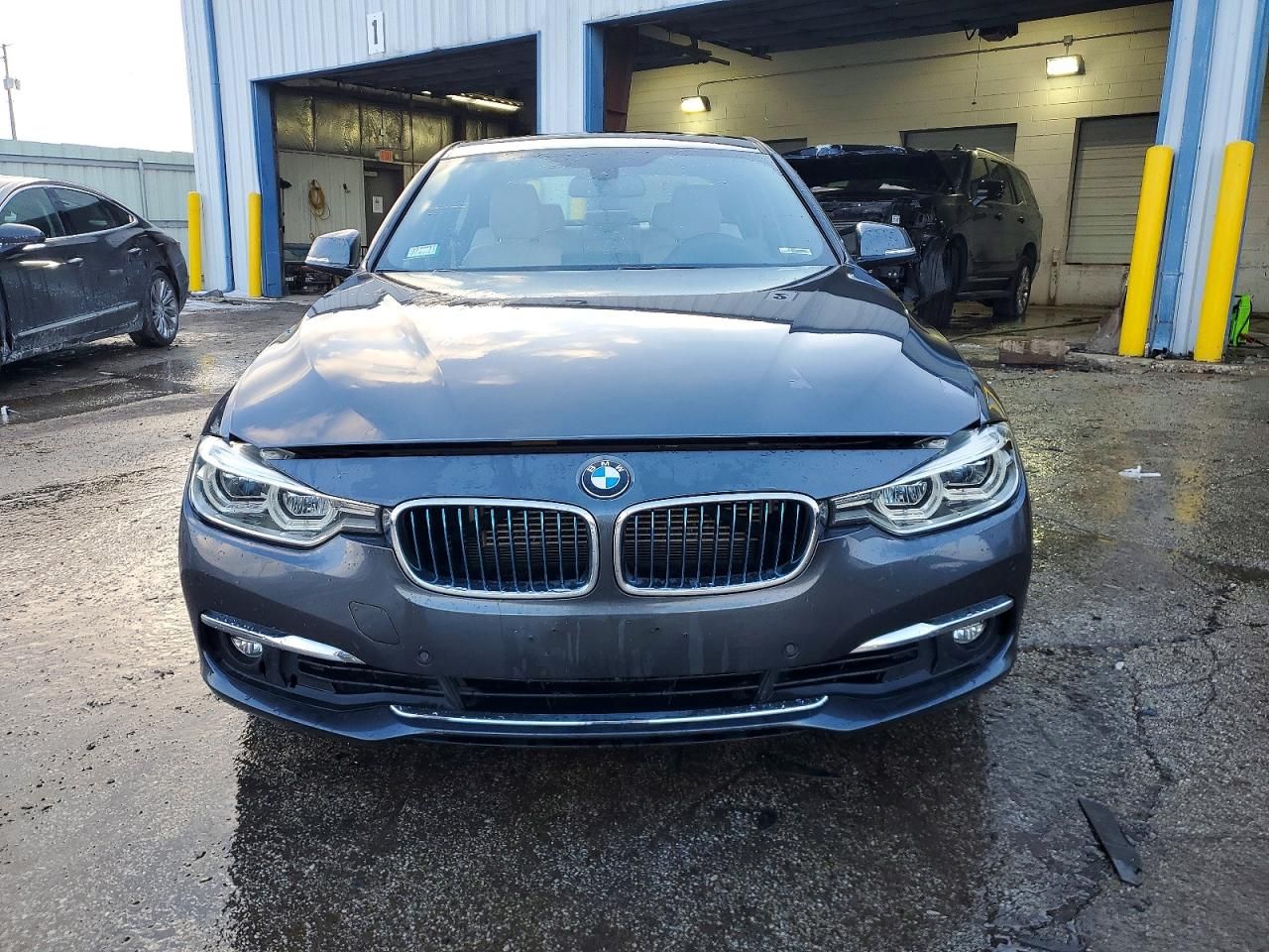 2018 BMW 330e