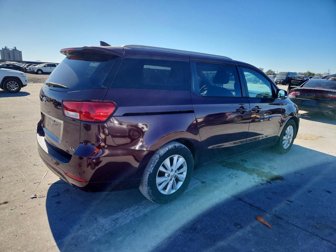 2016 KIA Sedona lx