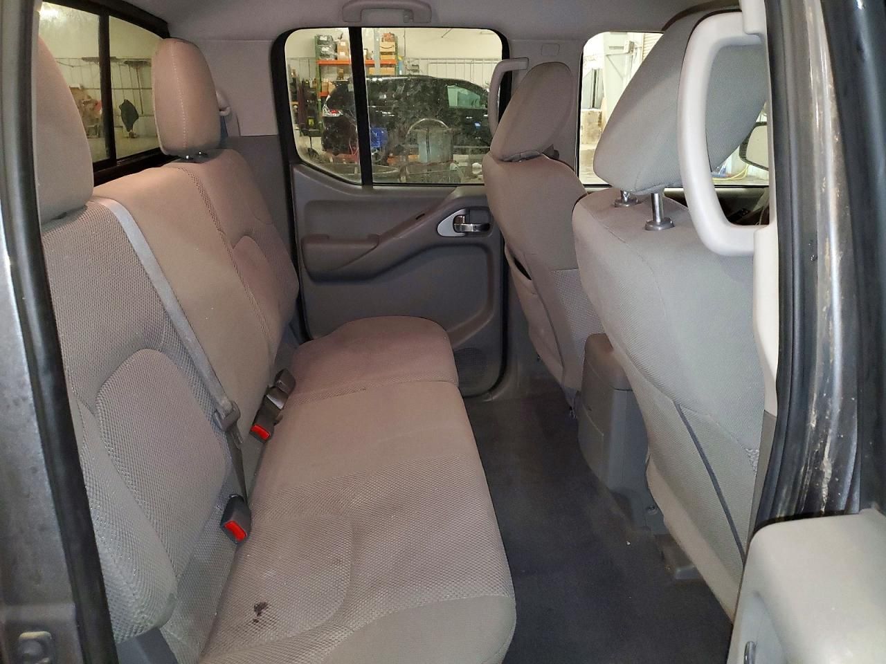 2019 Nissan Frontier s