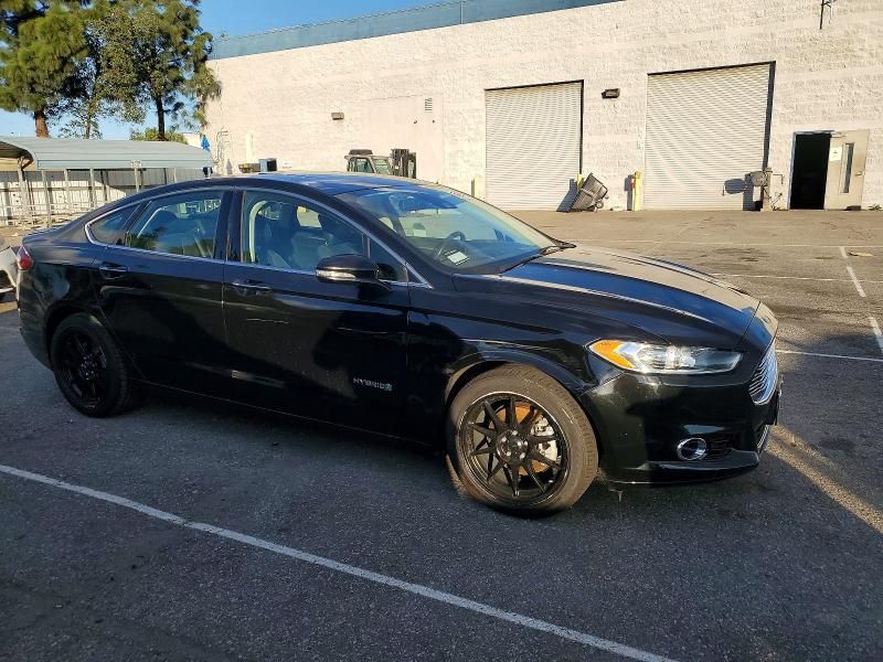 2014 Ford Fusion Titanium hev