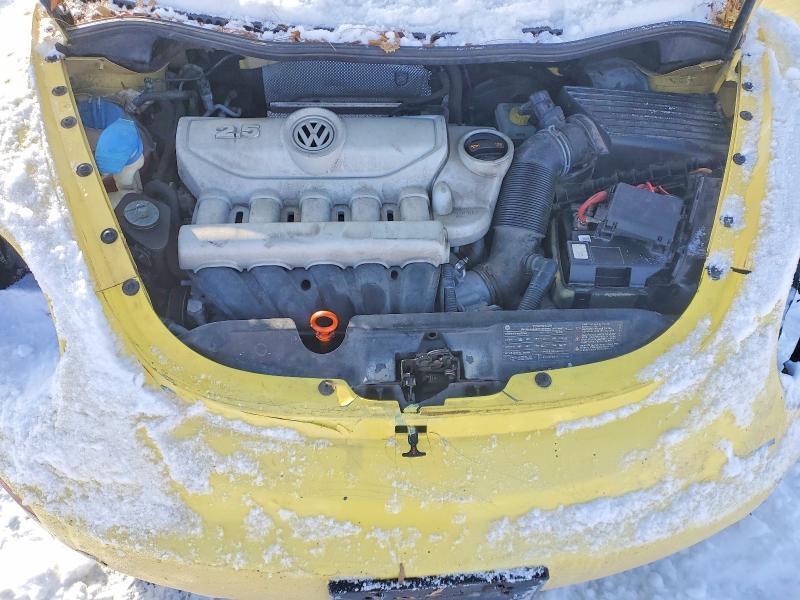 2010 Volkswagen New Beetle