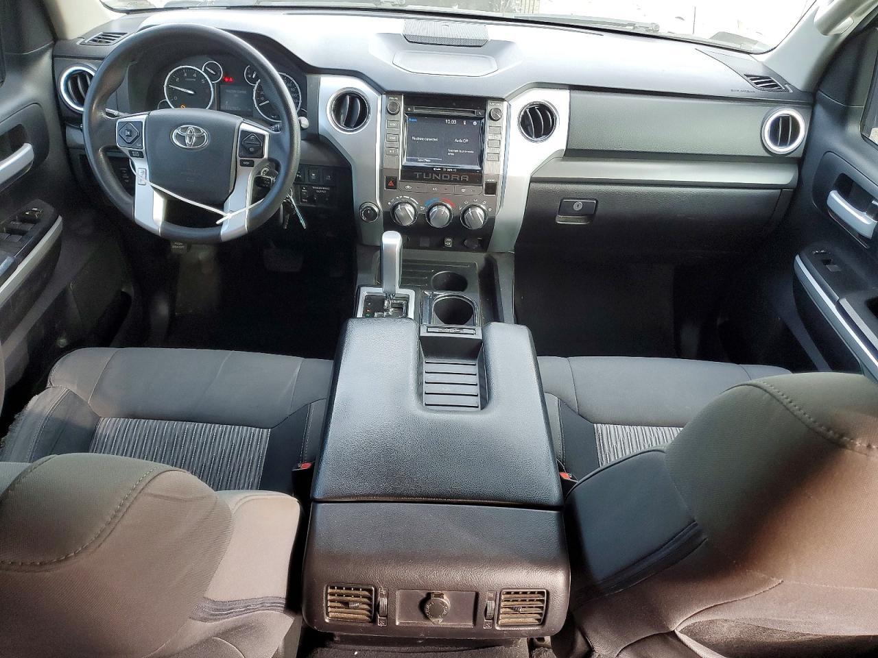2016 Toyota Tundra Crewmax SR5