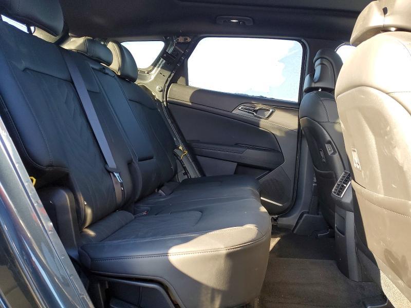 2025 KIA Sportage Plug-in Hybrid X-line