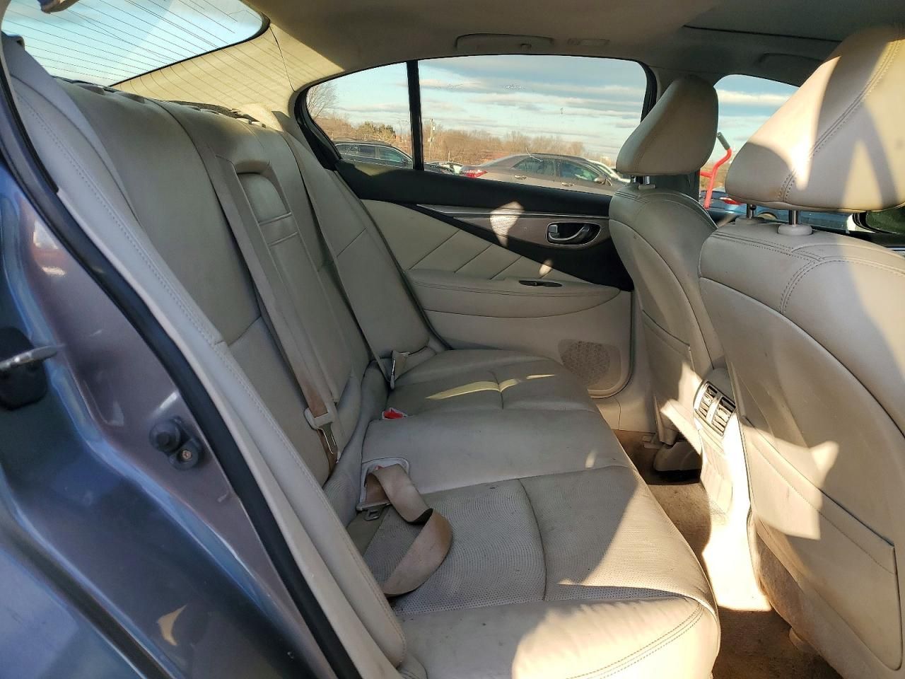 2014 Infiniti Q50 Base