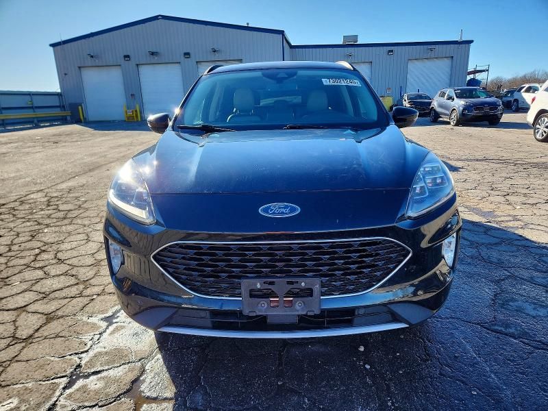 2020 Ford Escape Titanium