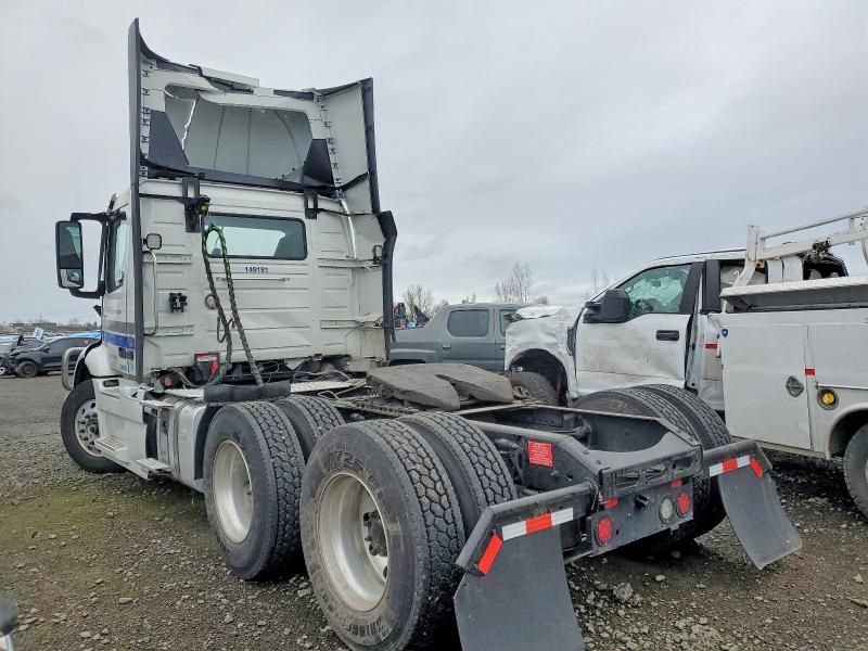 2025 Volvo VNR Semi Truck