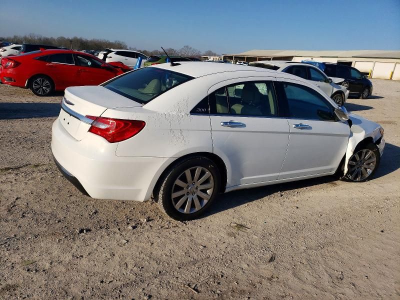 2013 Chrysler 200 Limited