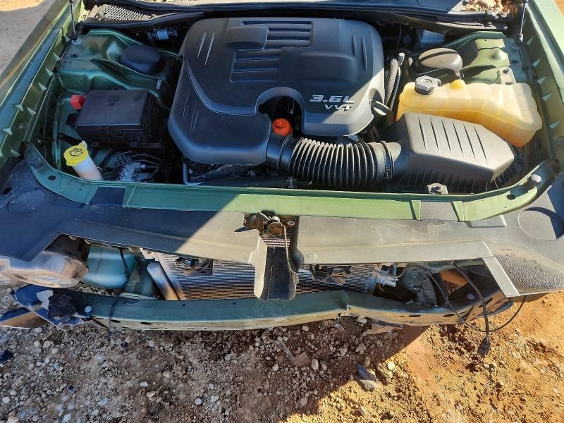 2020 Dodge Challenger sxt