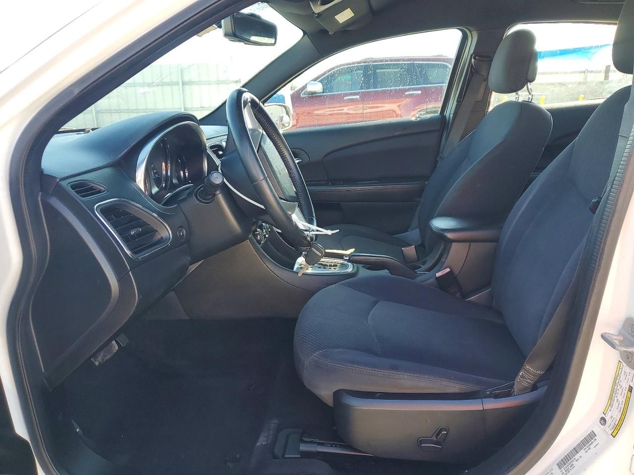 2013 Chrysler 200 Touring