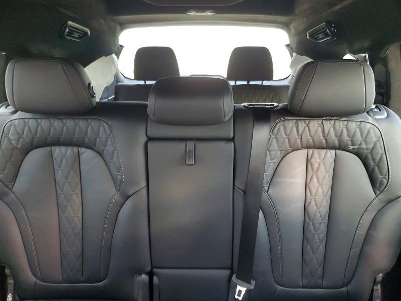 2026 BMW X7 M60i