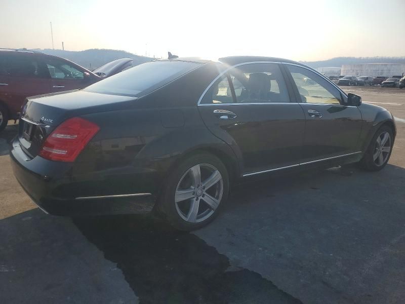 2013 Mercedes-Benz S 550 4matic