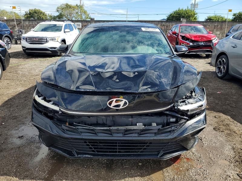 2024 Hyundai Elantra sel