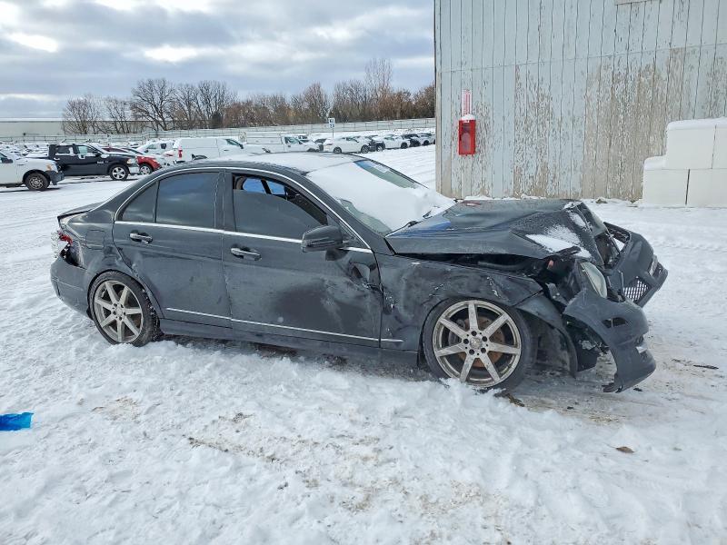 2014 Mercedes-Benz C 250