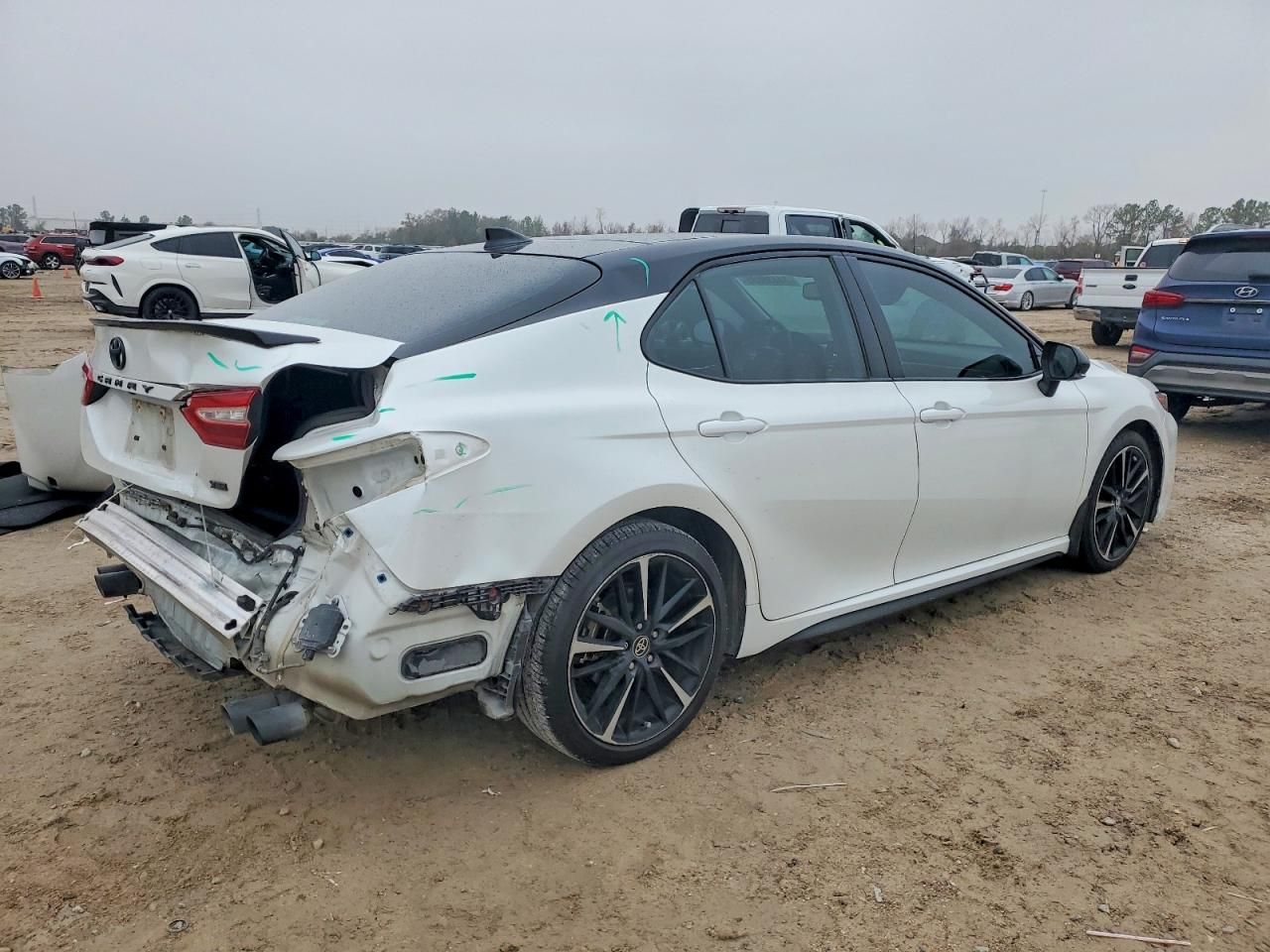 2020 Toyota Camry xse V6