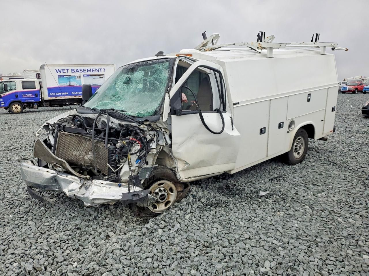 2021 GMC Savana Utility / Service Truck