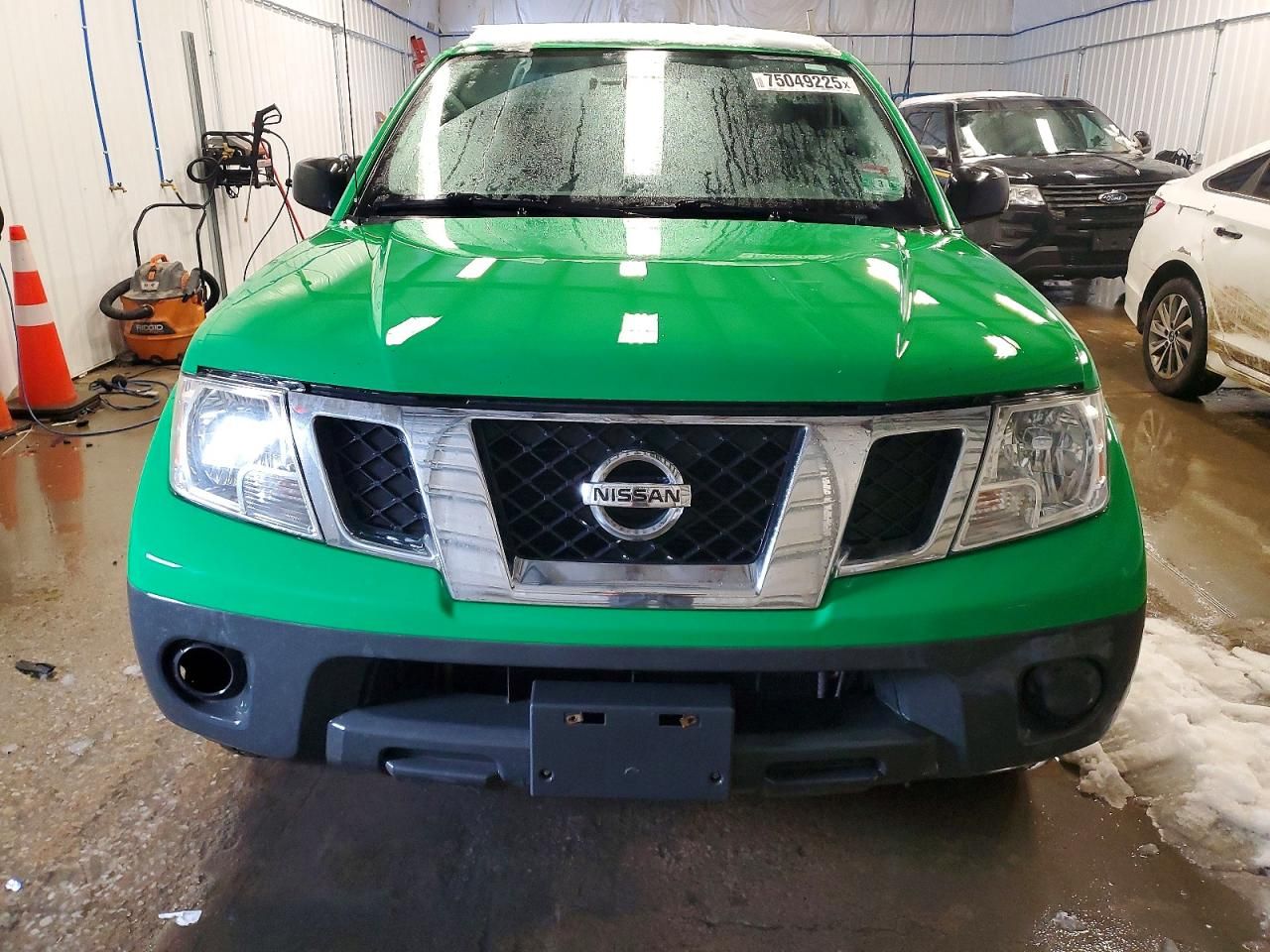 2017 Nissan Frontier s