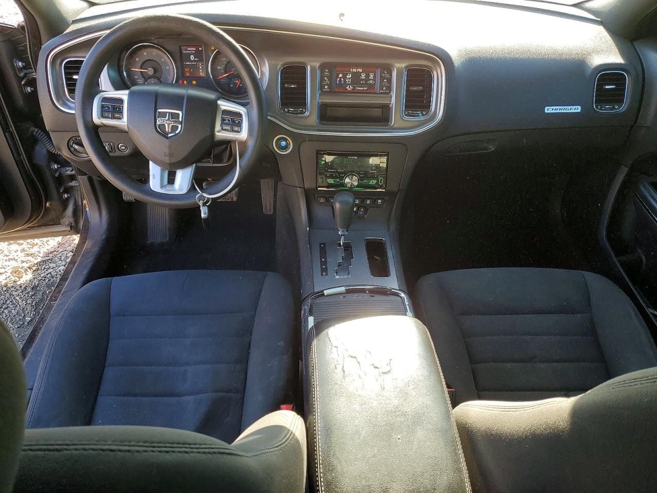 2012 Dodge Charger se