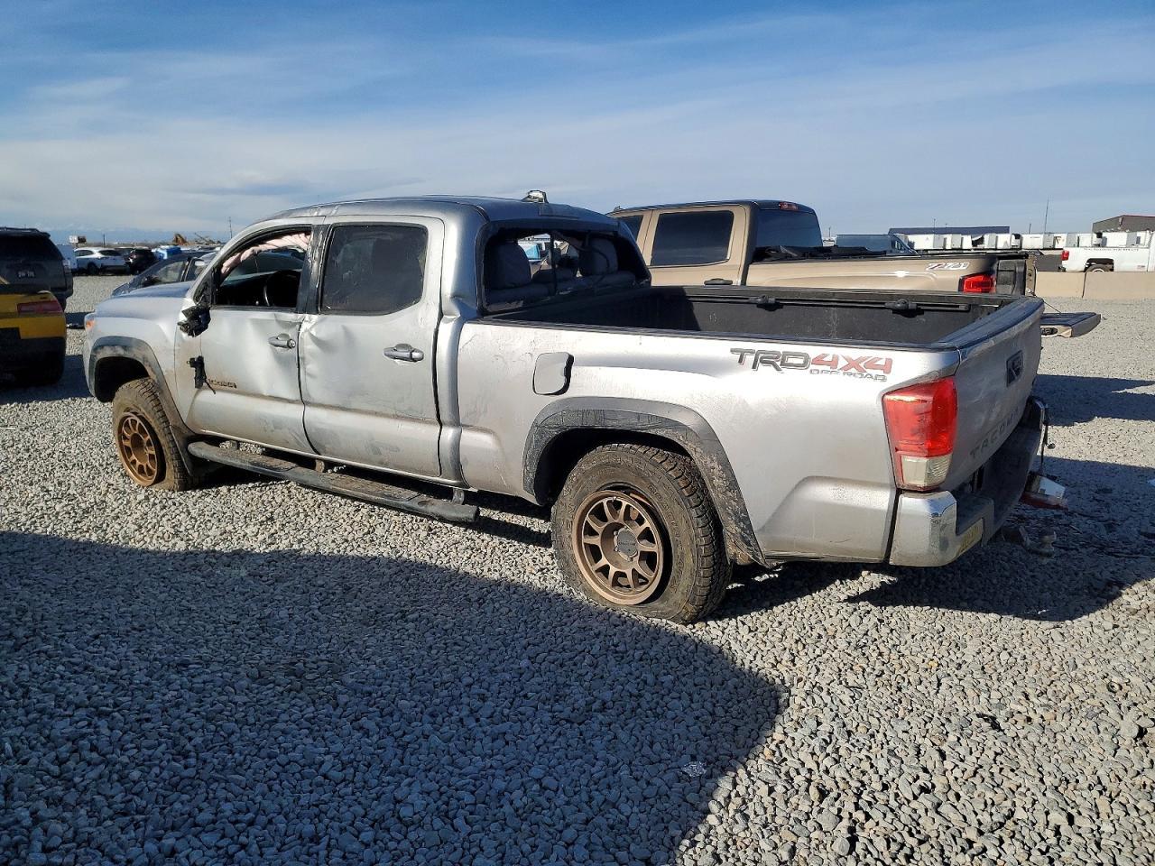 2017 Toyota Tacoma Double cab