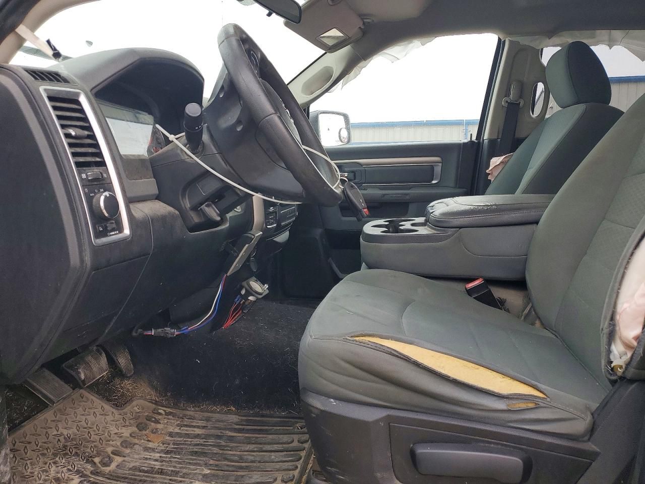 2017 Dodge RAM 1500 SLT