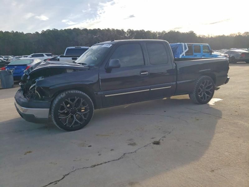 2004 Chevrolet Silverado C1500