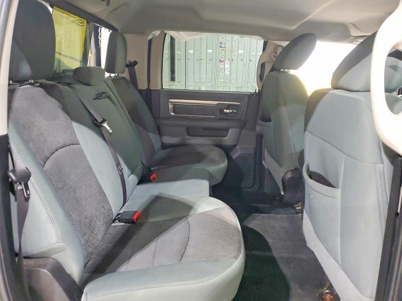 2015 Dodge Ram 1500 slt