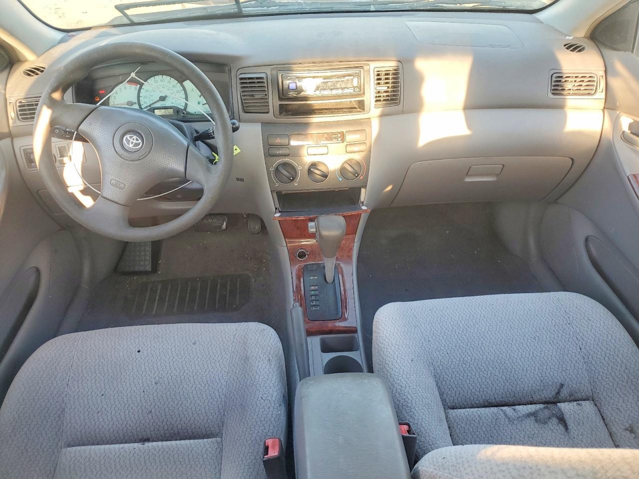 2003 Toyota Corolla le