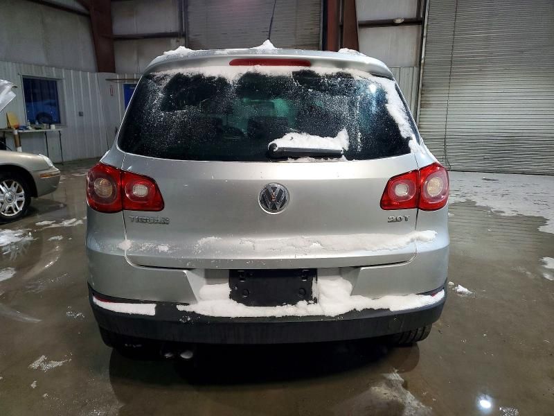 2010 Volkswagen Tiguan s
