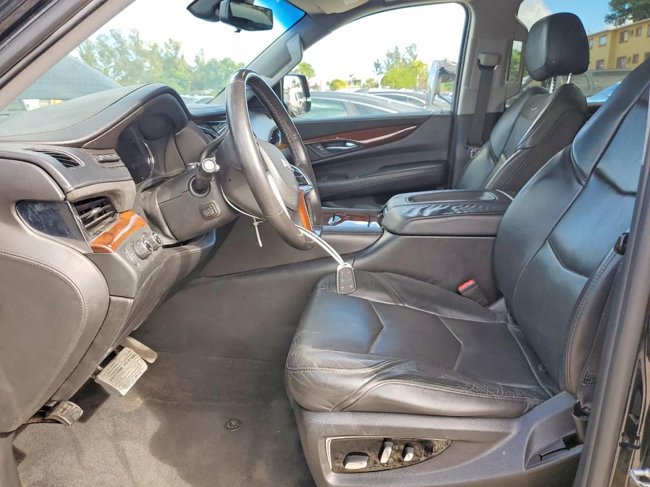 2018 Cadillac Escalade esv Luxury