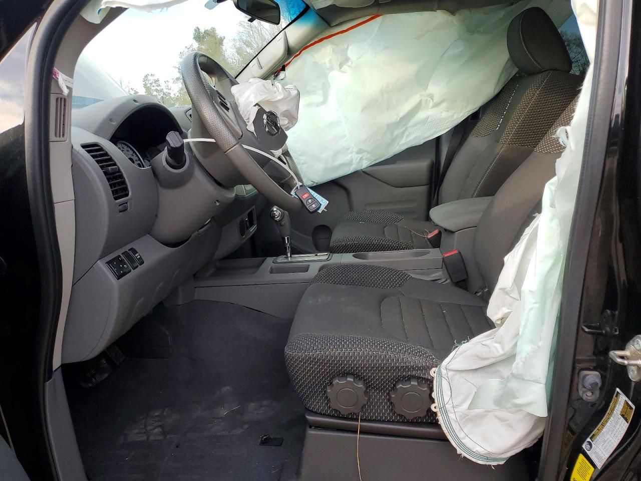 2019 Nissan Frontier s