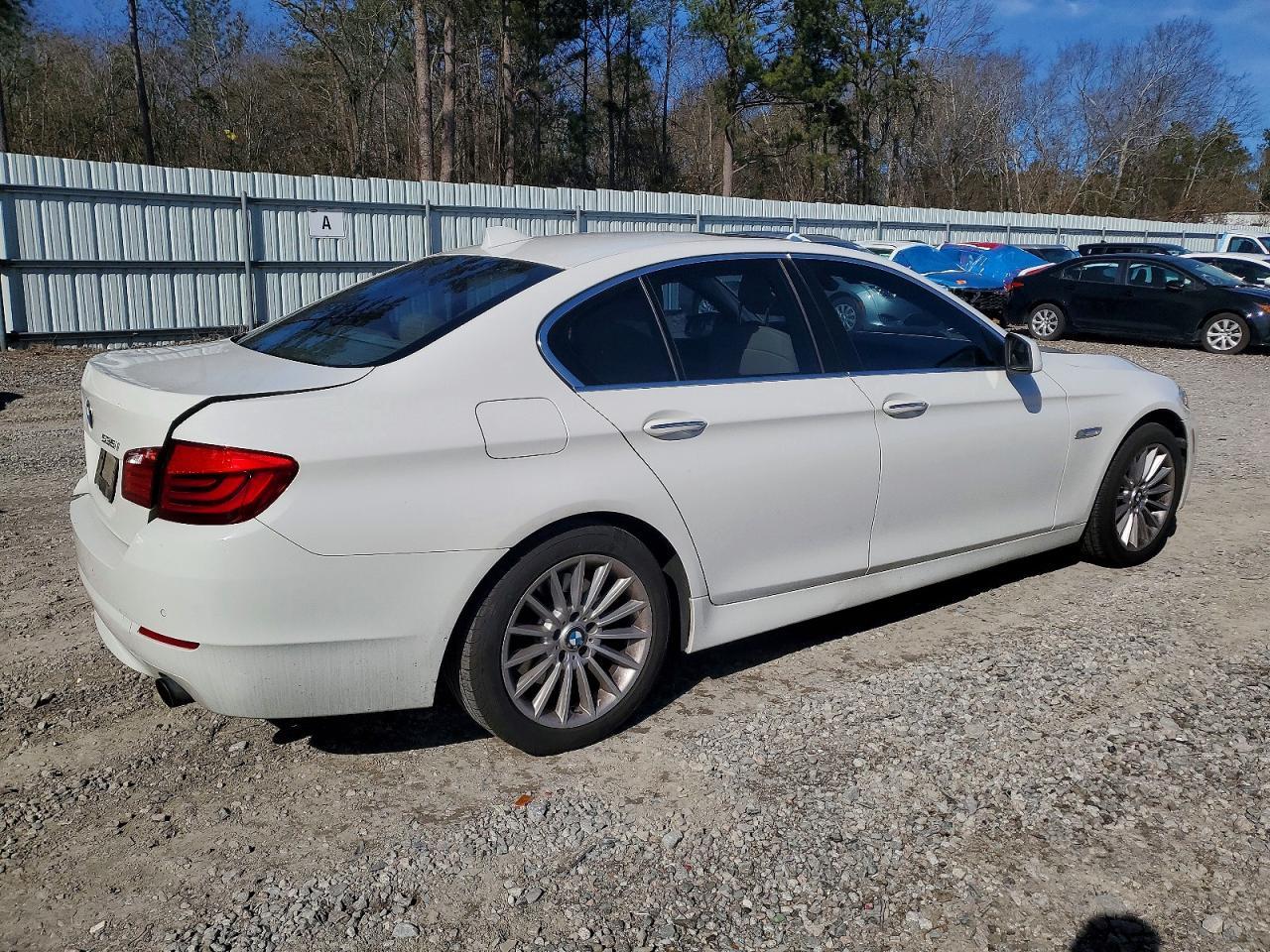 2011 BMW 535 i