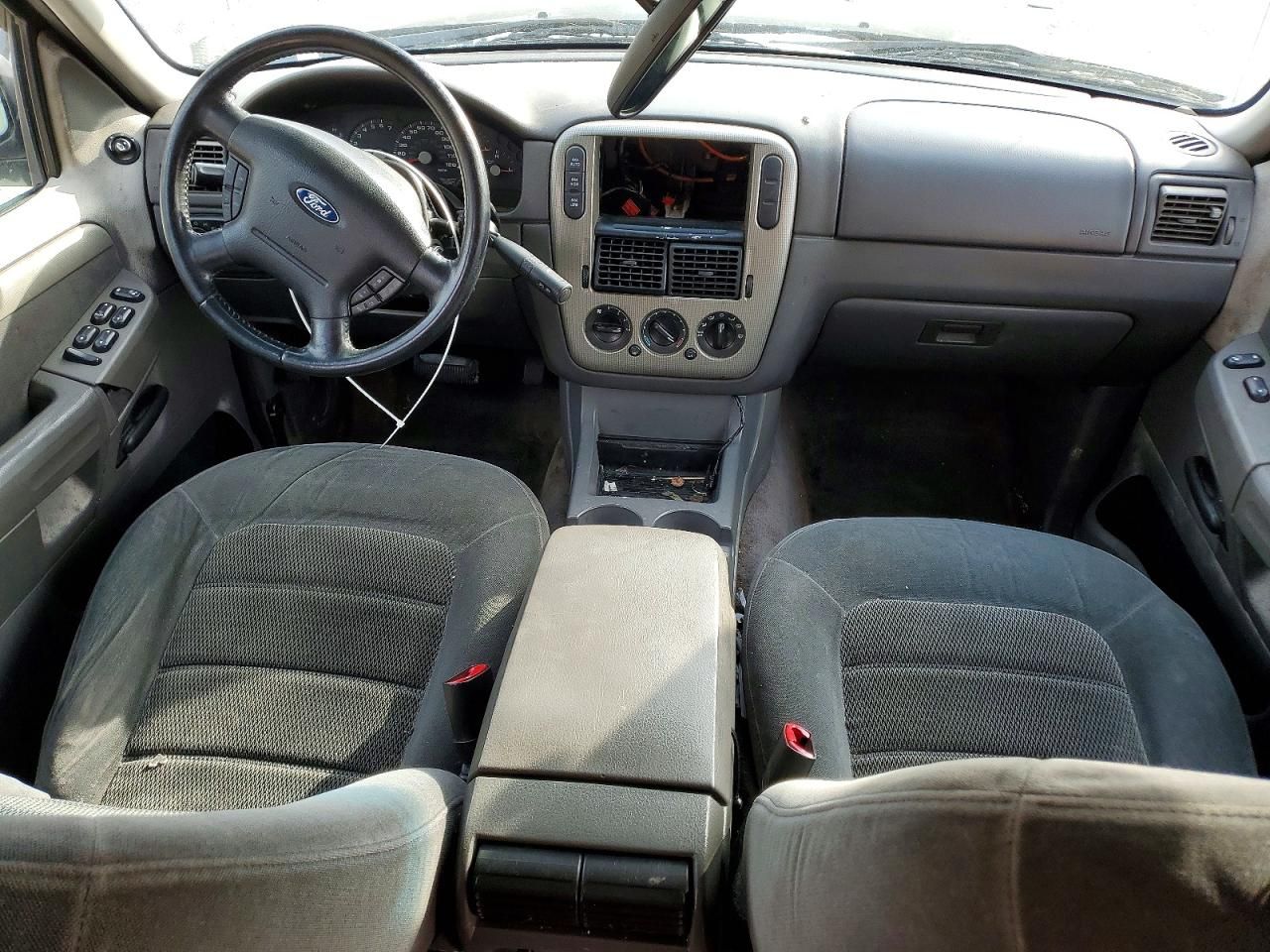 2003 Ford Explorer xlt