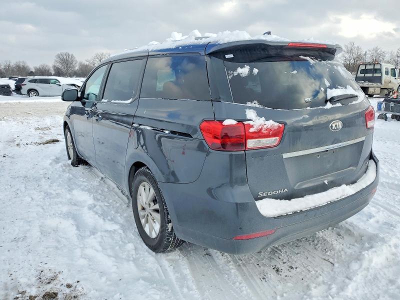 2016 KIA Sedona lx
