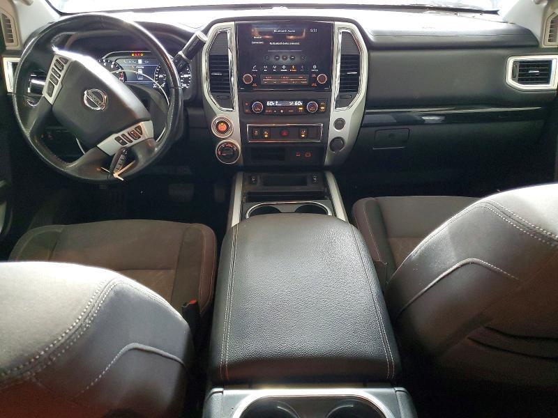 2021 Nissan Titan SV