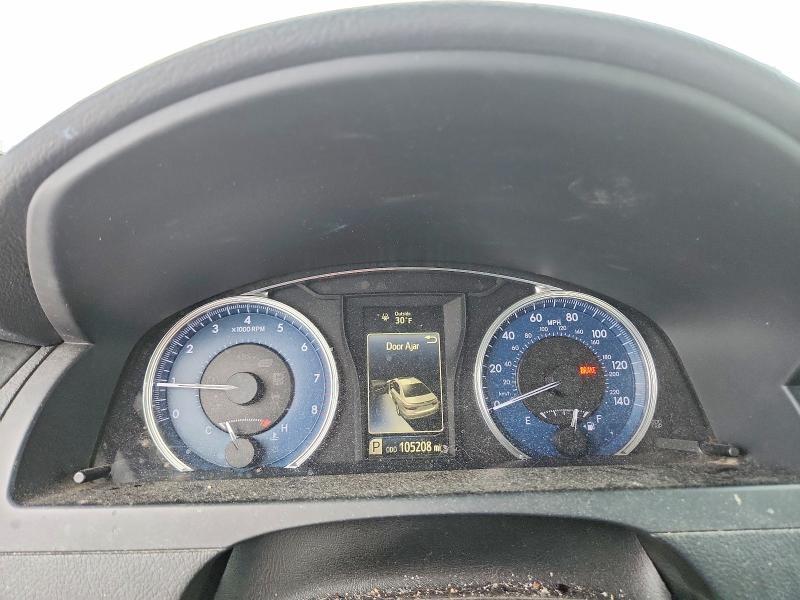 2016 Toyota Camry le