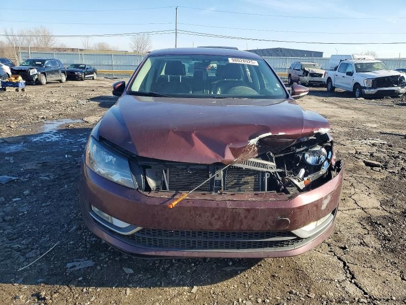 2012 Volkswagen Passat sel