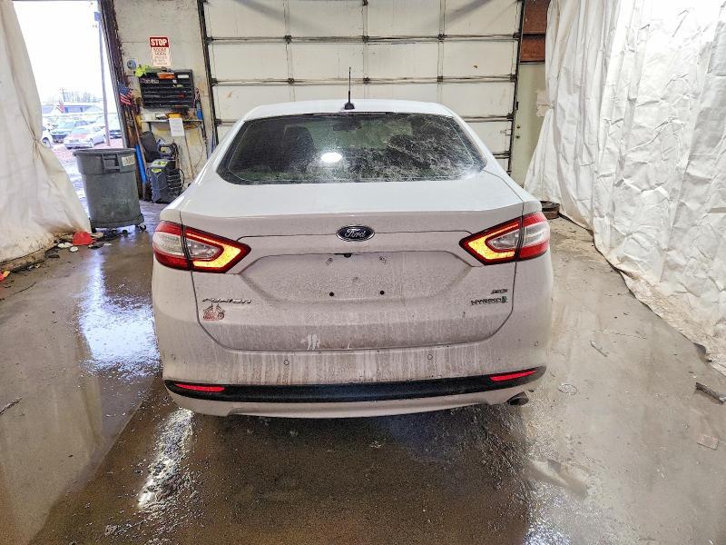 2013 Ford Fusion se Hybrid
